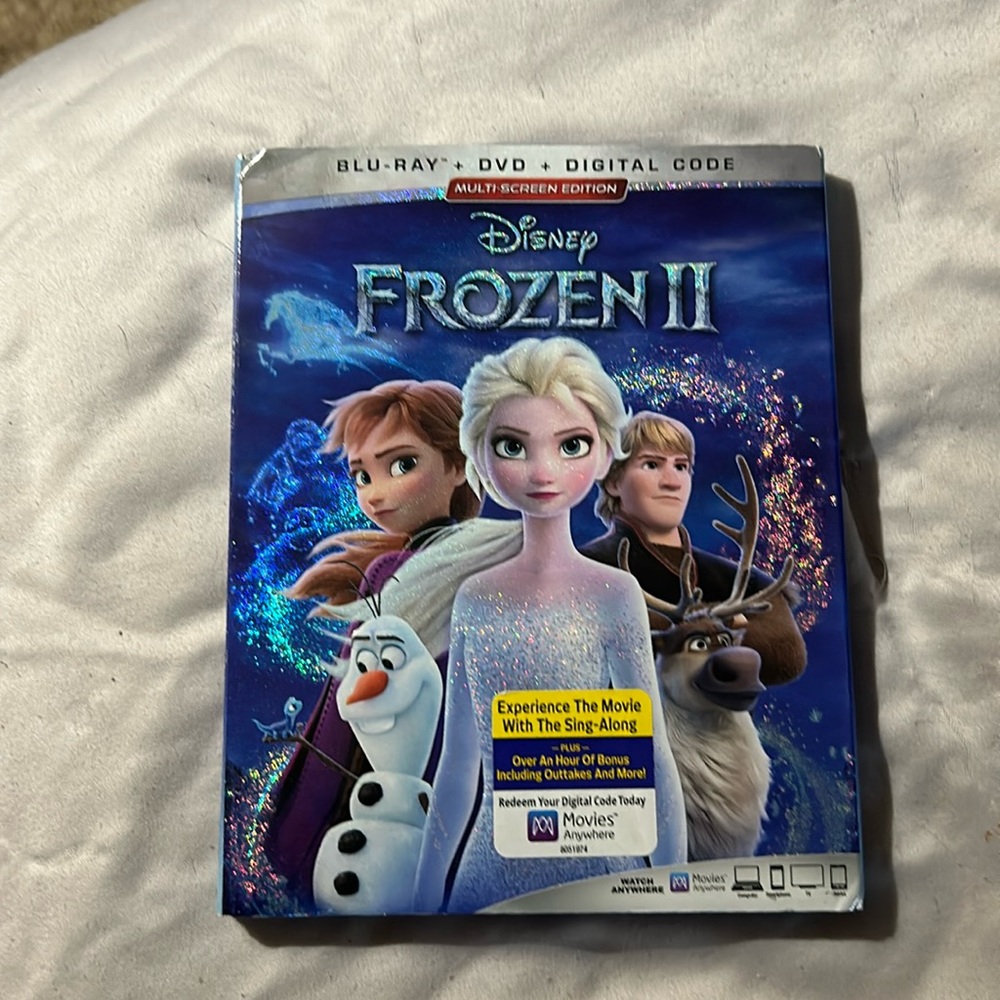 Disney Frozen II blu-ray + DVD